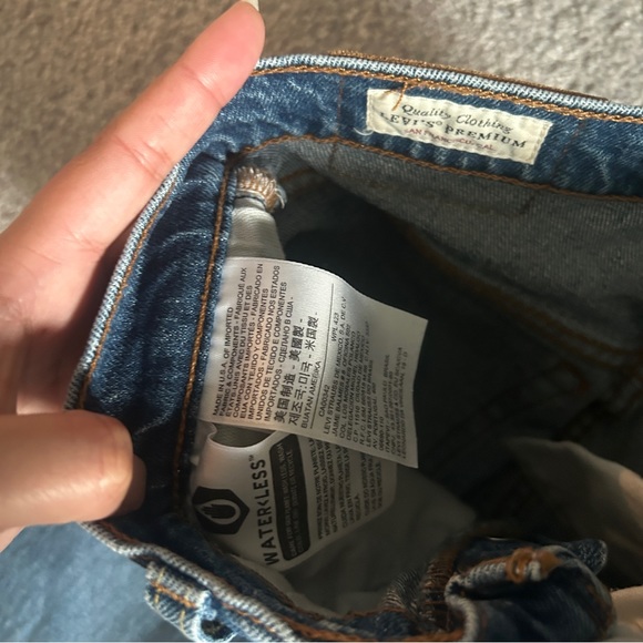 Levi’s 501 Skinny Jeans - Picture 4 of 7